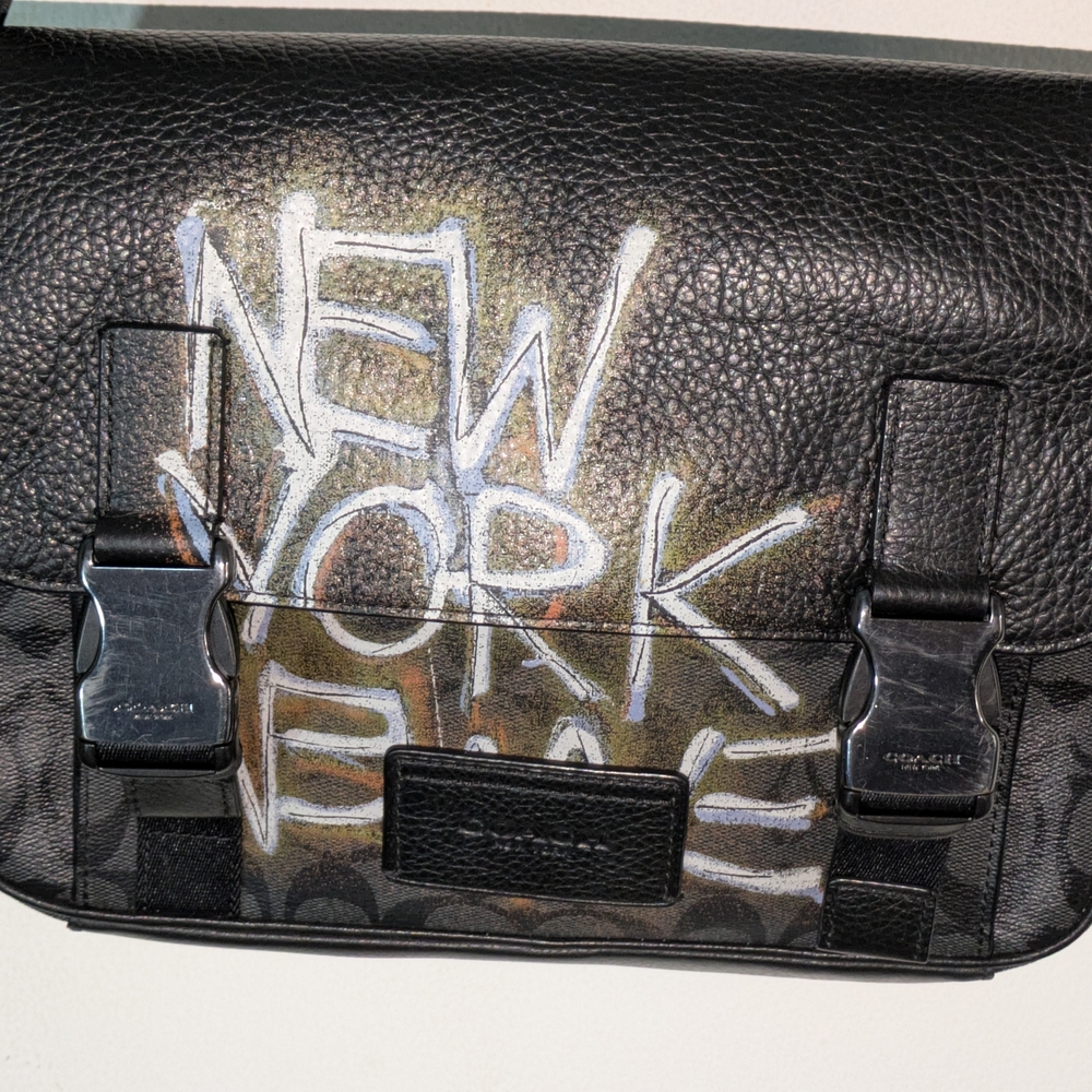 Coach X Jean-RARE Michel Basquiat NY Track Crossbody Messenger Bag NOW ONLY $350 - Picture 5 of 15